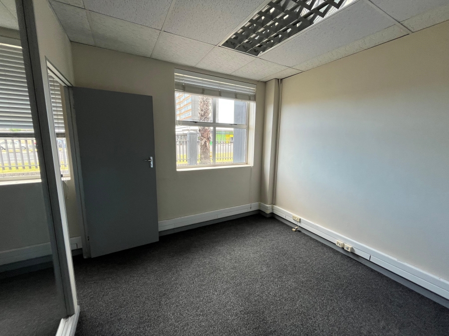 To Let commercial Property for Rent in Montague Gardens Western Cape